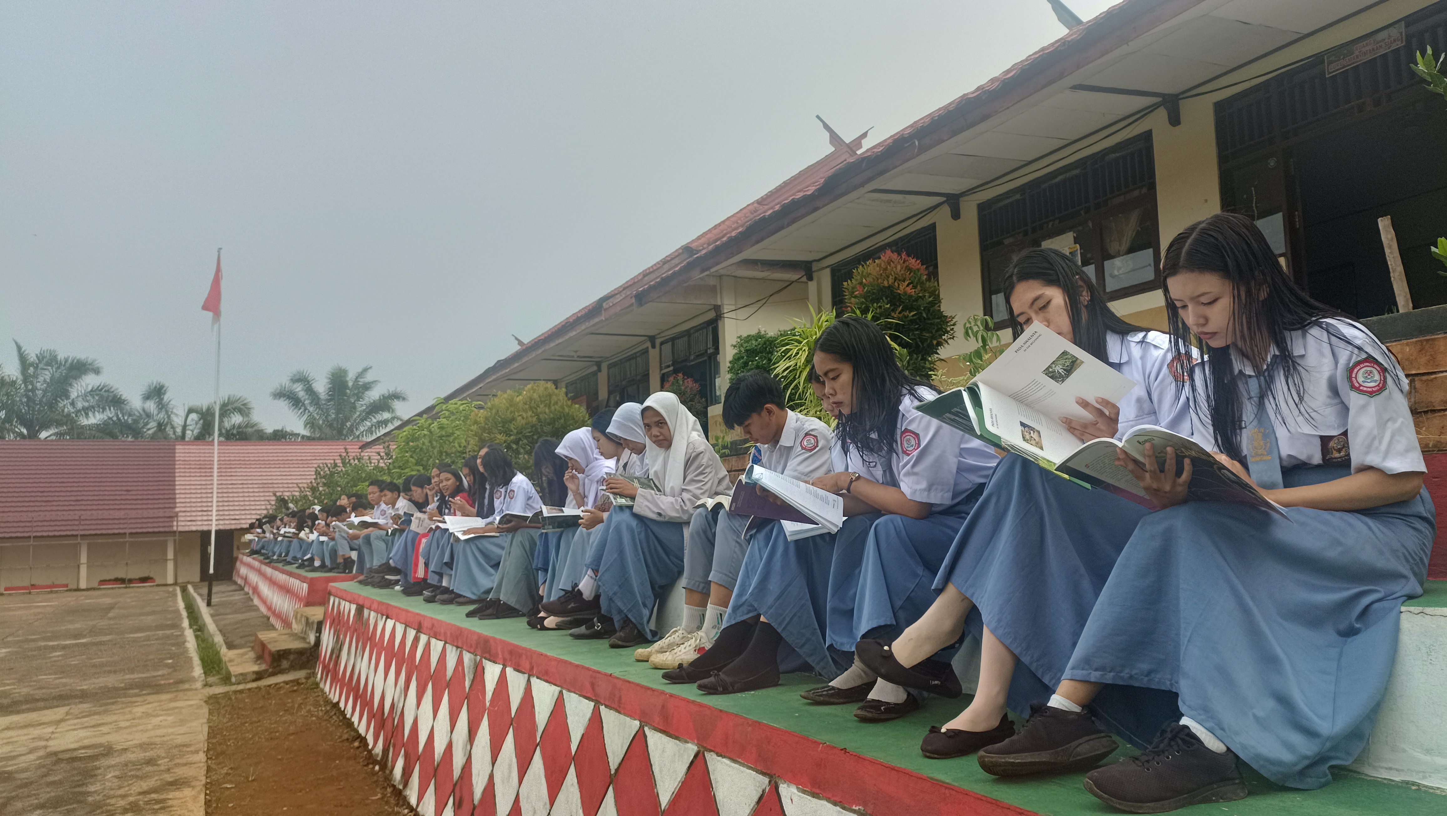 setiap hari rabu pagi